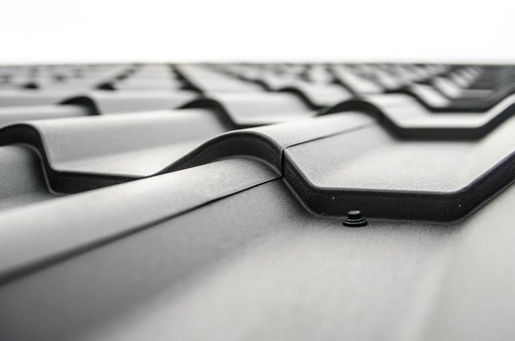 How to Choose a Roofing Contractor - Tips on Making the Right Decision?